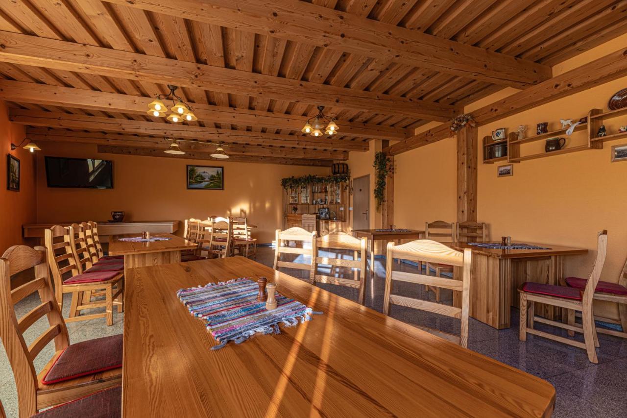 Penzion Adak Otel Párnica Dış mekan fotoğraf